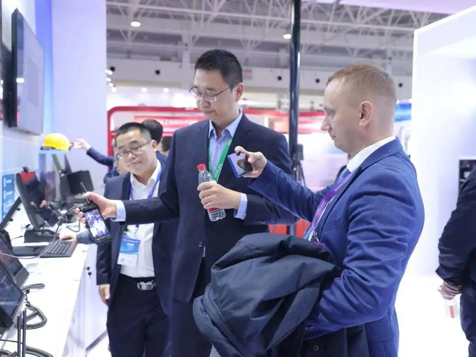 1726793638091857922.png 1726793638091857922.png